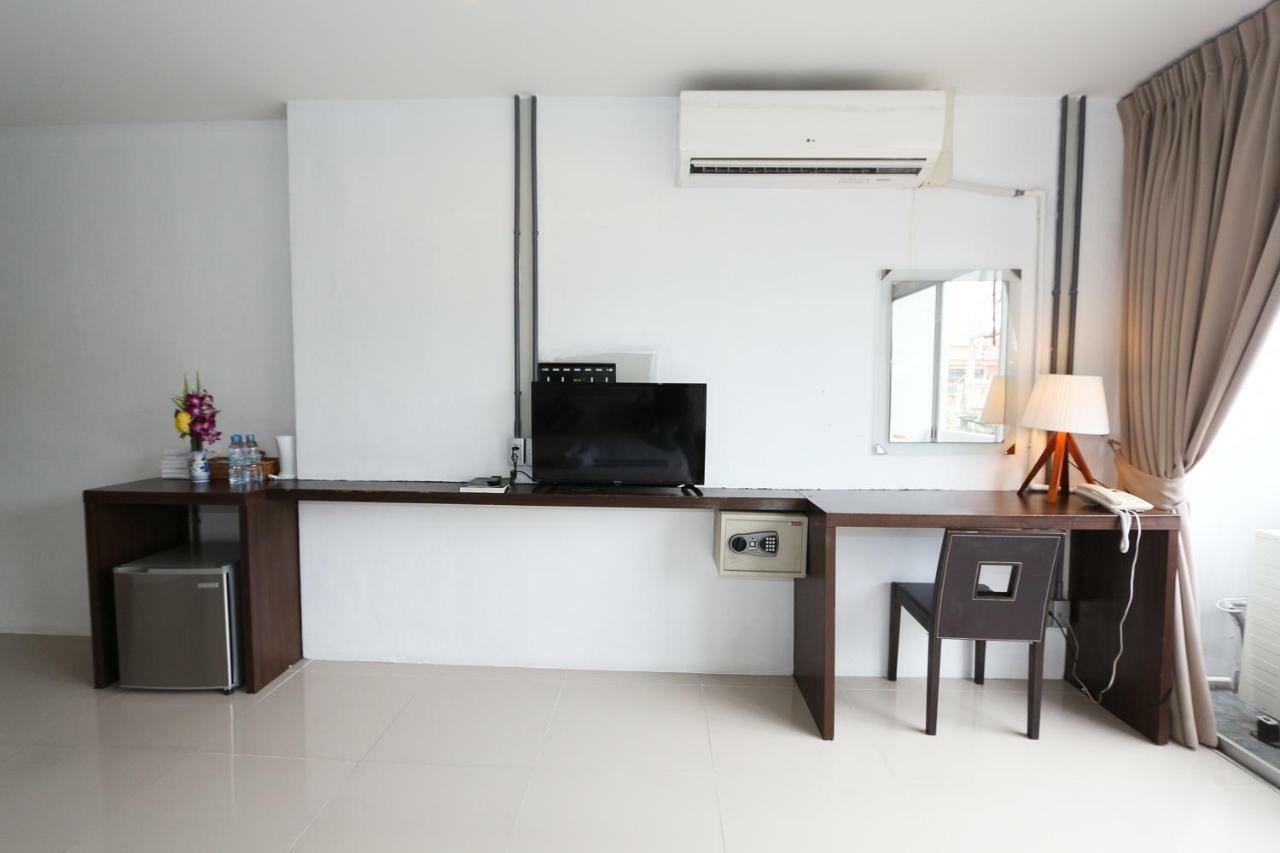 The Nest Resort Patong Exterior foto